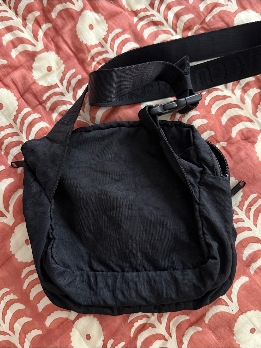 BAGGU Black Nylon Fanny Pack - Picture 3 of 3